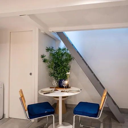 Apartmán Ecrin Au Calme, Terrasse & Parking,