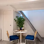 Apartman Ecrin Au Calme, Terrasse & Parking,